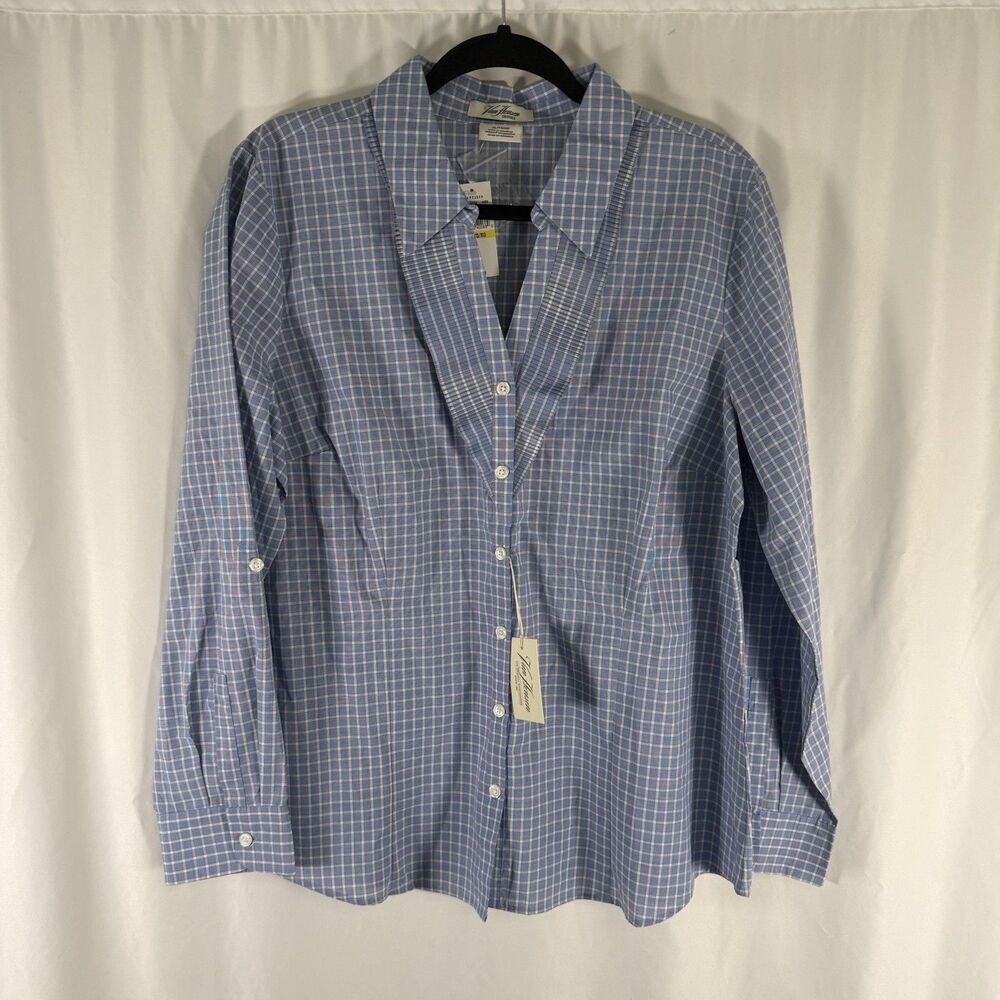 New Van Heusen Blouse Women's XL Blue Plaid Button Up Collared Vneck Long Sleeve